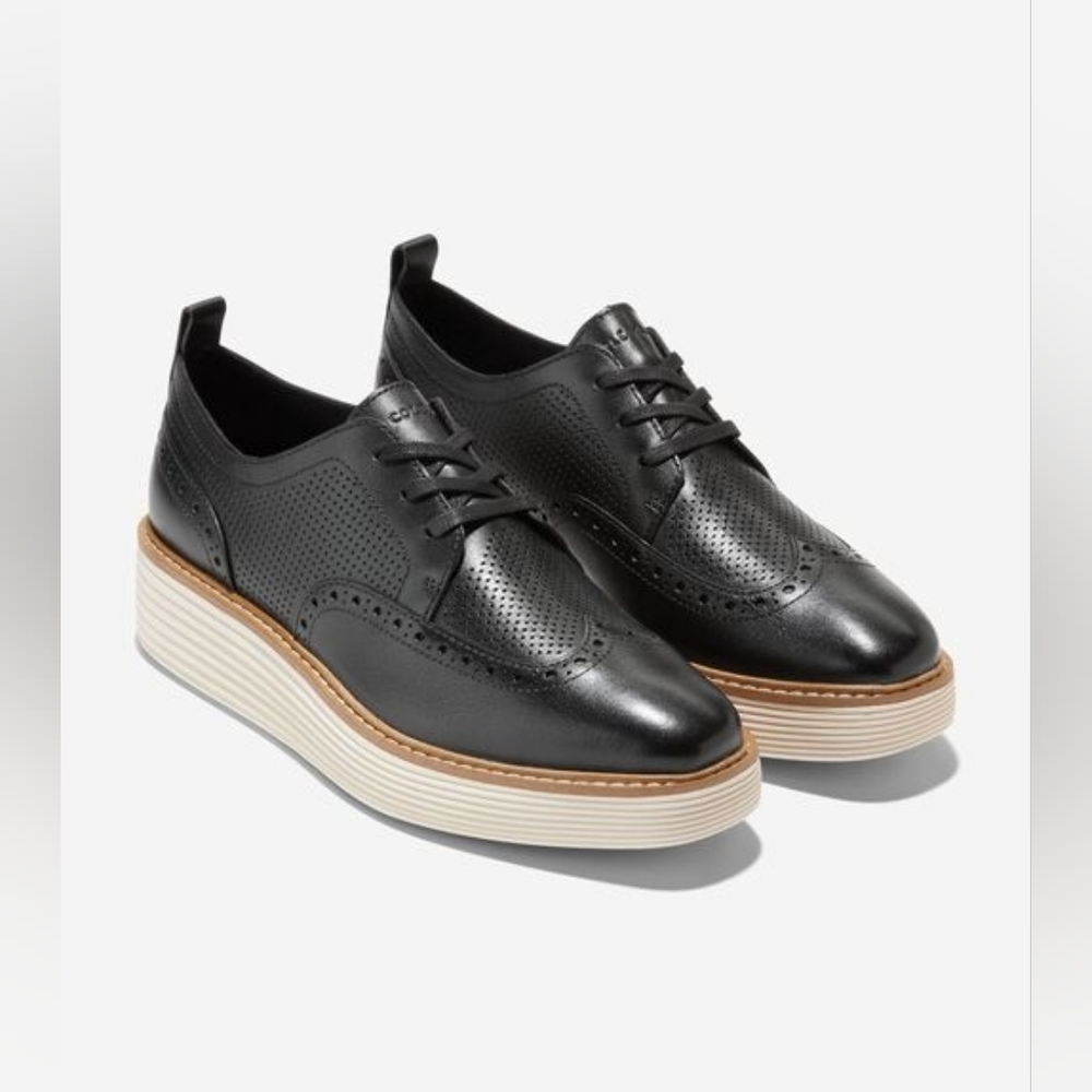 Cole Haan Black Wingtip Wedge Oxford 9B
